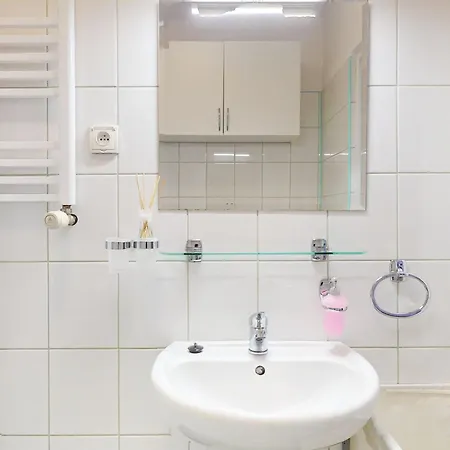 Apartment Cherry Metro Natolin Ursynow Warsaw