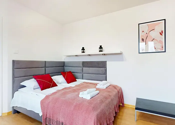 Appartement Cherry Metro Natolin Ursynow