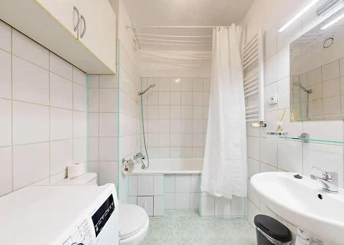 Cherry Metro Natolin Ursynow Varsovie